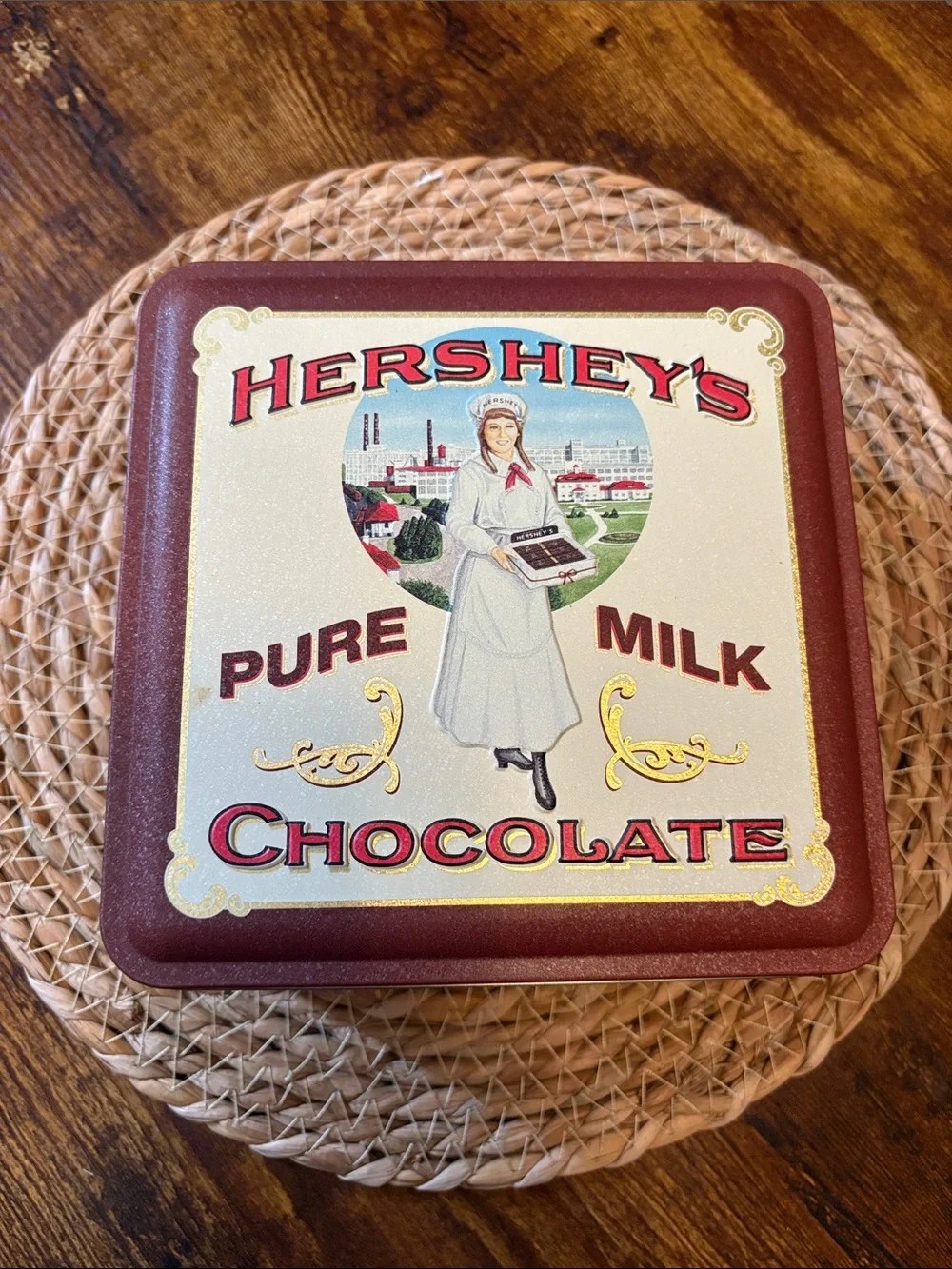 Hershey’s Pure Milk Chocolate Decorative Tin Vintage Edition # 2